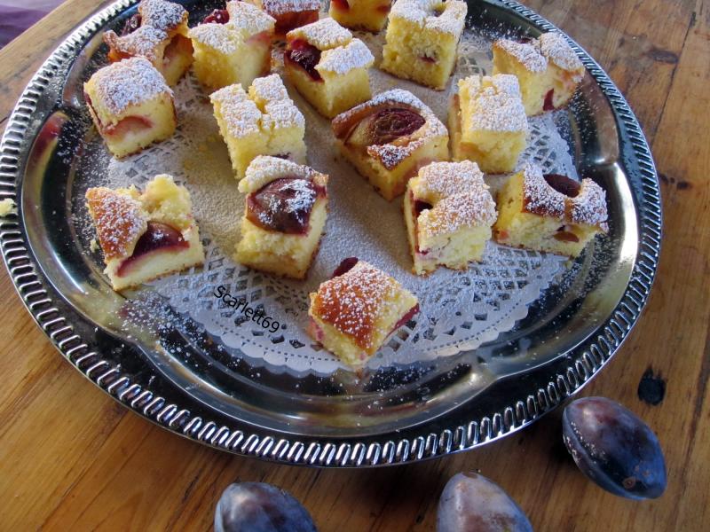 Szilvás joghurtos pite Szilvás joghurtos pite