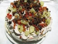 Emeletes Pavlova torta